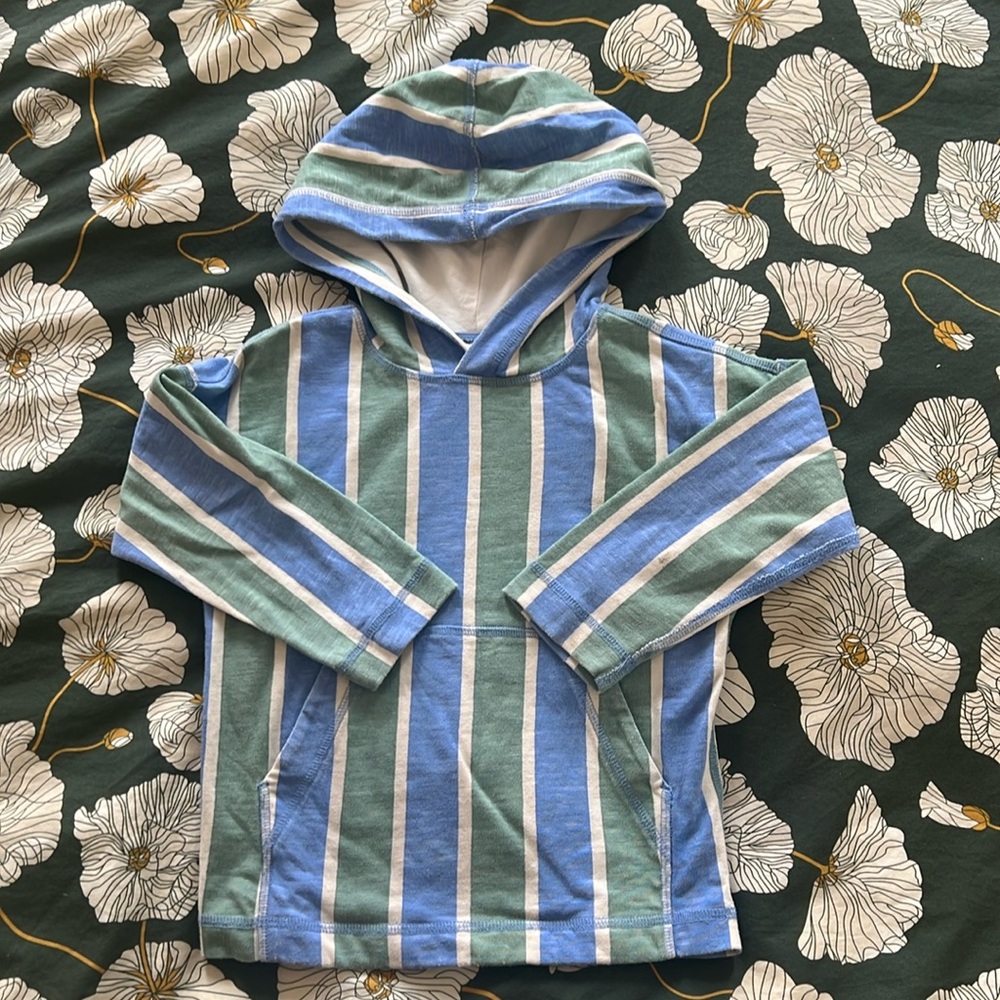 Hannah Anderson 3T Beach/ Summer Hoodie